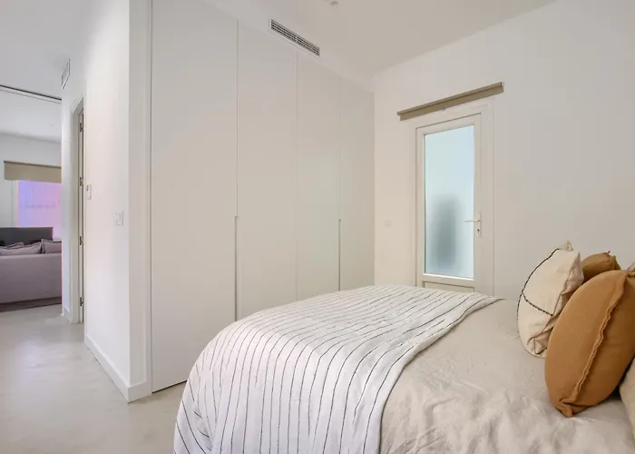 Flatiron Apartment II